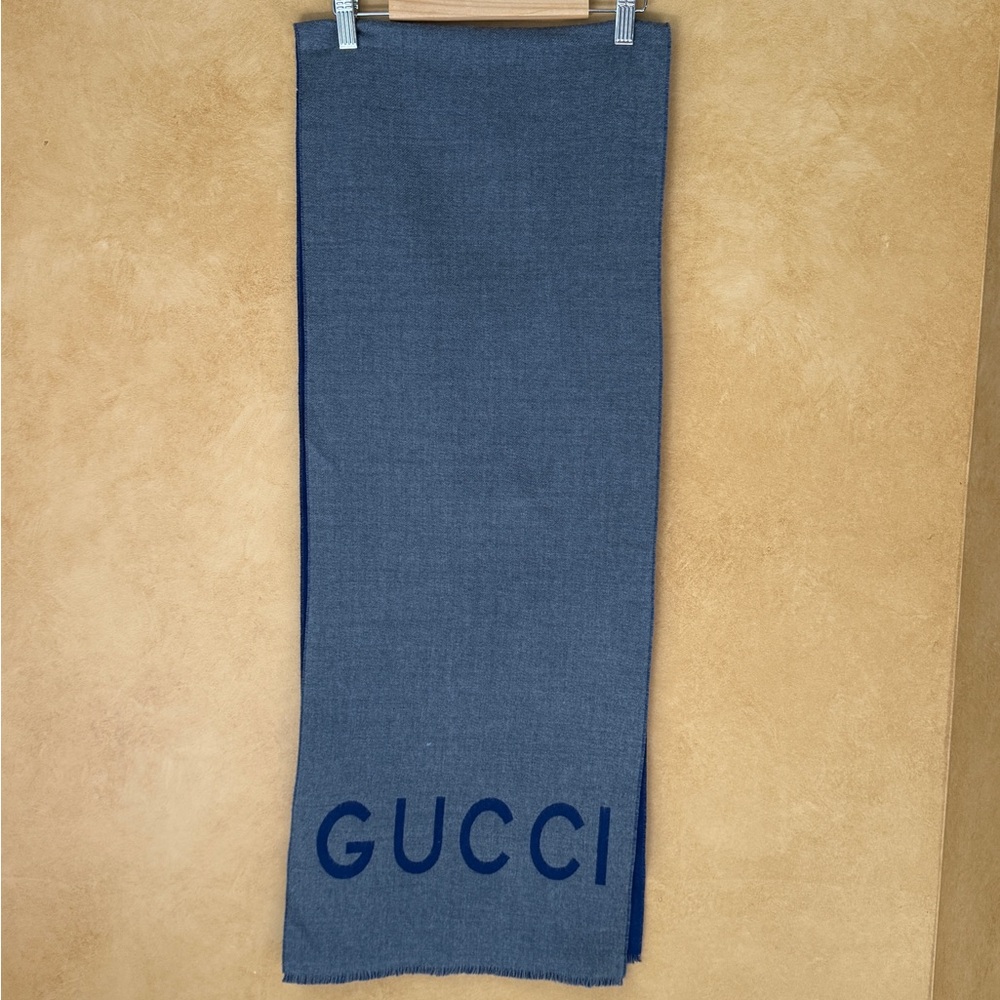 Gucci Blue and Gray Wool Scarf with Wolf Design 71” x 14” - Picture 9 of 10
